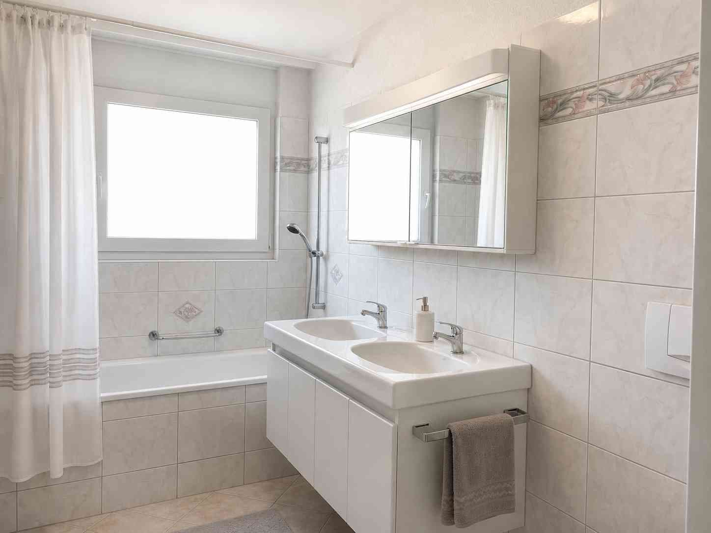 Top ausgestattetes Zimmer in Zürich — vignette 6