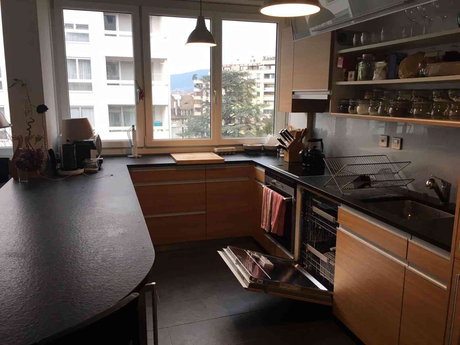 Appartement disponible à partir du 1er août — photo 1