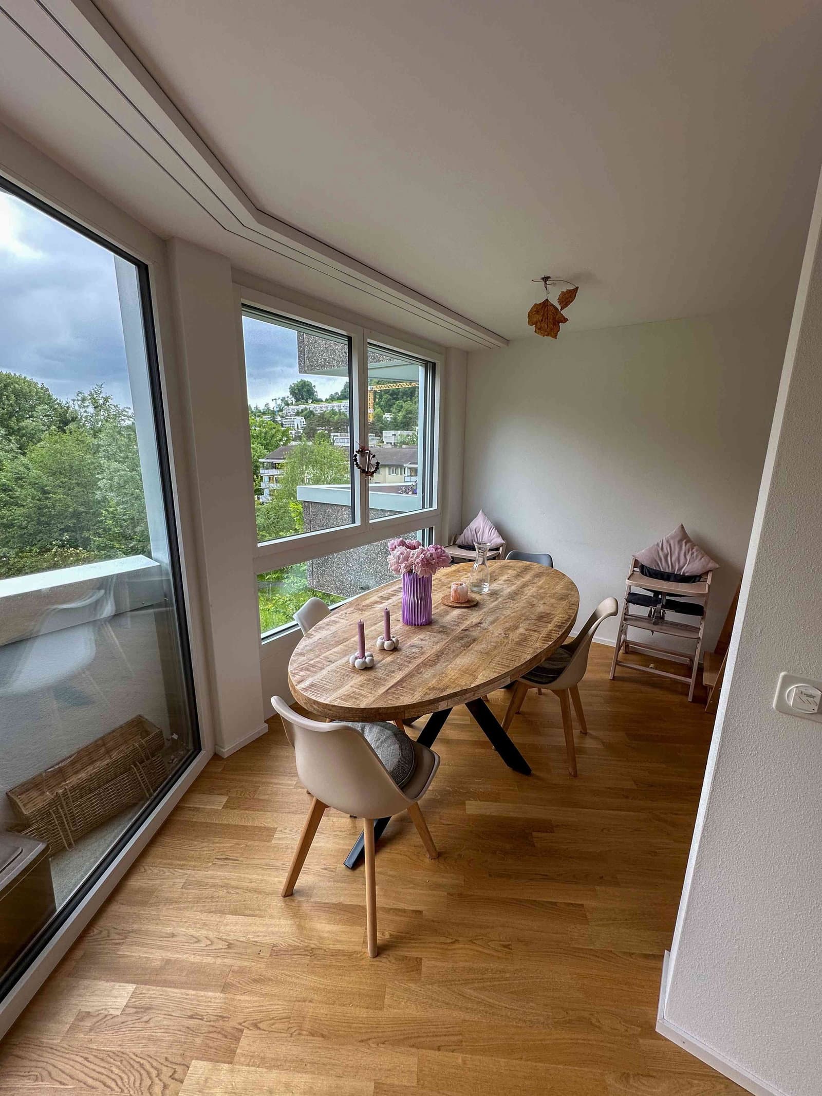 Stilvolle 4.5 Zimmer Wohnung in Luzern, möbliert für ca. 12 Monaten — vignette 3