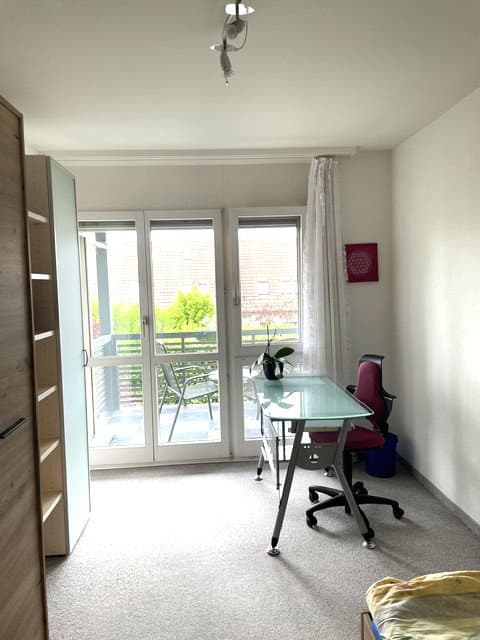 möbliertes Zimmer / furnished room — vignette 2