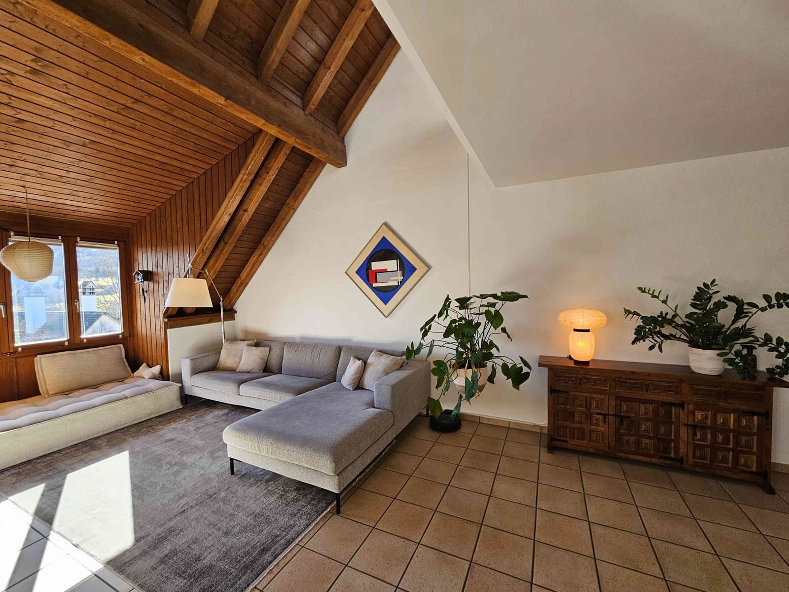 Wunderschön möblierte Maisonette, Terrasse und Aussicht - Albisrieden — photo 1