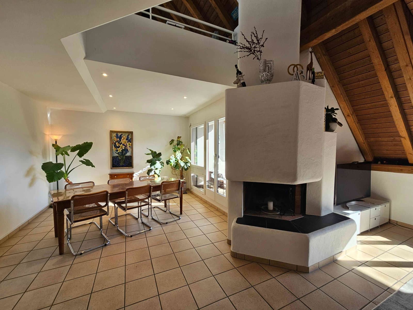 Wunderschön möblierte Maisonette, Terrasse und Aussicht - Albisrieden — vignette 2