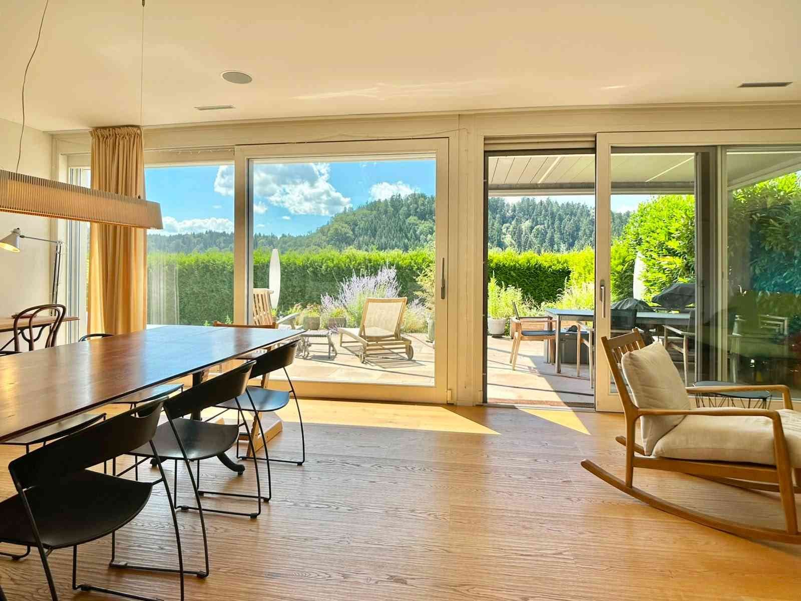 Einziehen und wohlfühlen: 170 m² Gartenwohnung in Stallikon — vignette 2