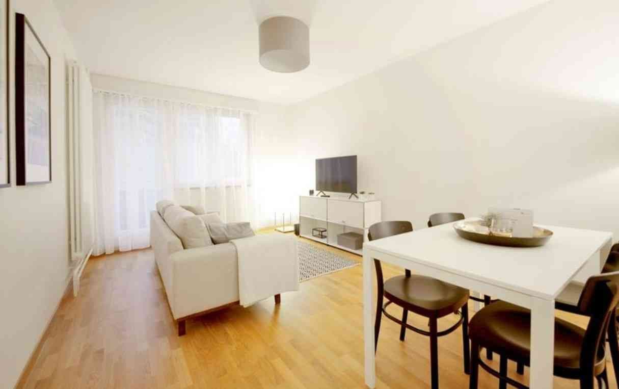 Schöne Wohnung in Zentraler Lage! — photo 1