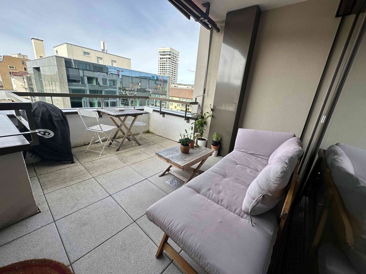 Helles 16 m² WG-Zimmer in moderner 3.5-Zimmer-Wohnung — vignette 4