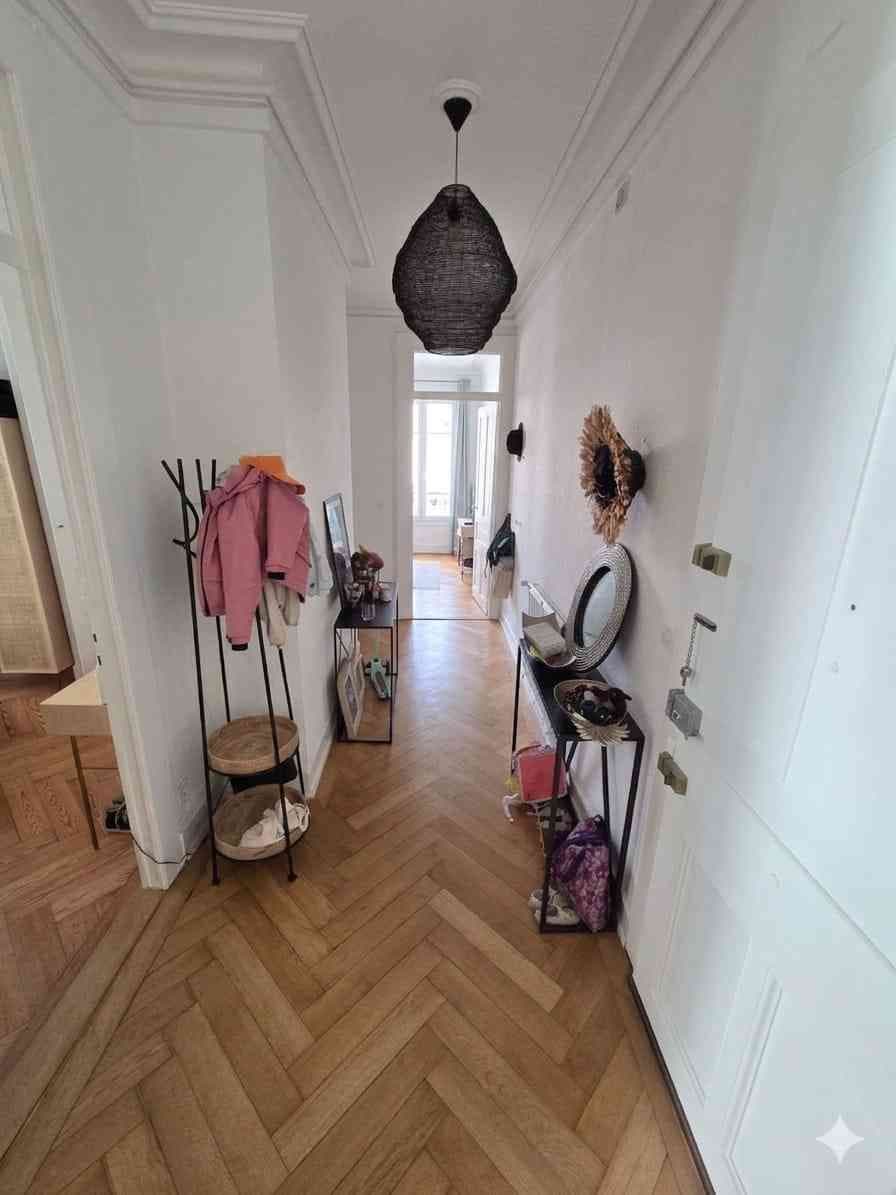 Room available in a shared apartment in Plainpalais — vignette 2