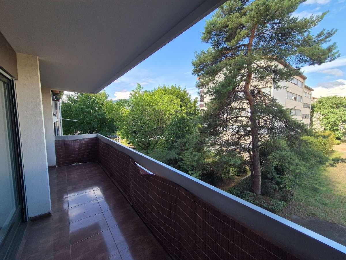 Appartement 5 pièces de 105 m² — vignette 2