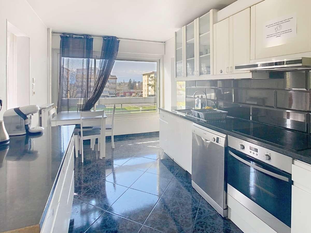 Appartement 5 pièces de 105 m² — vignette 3