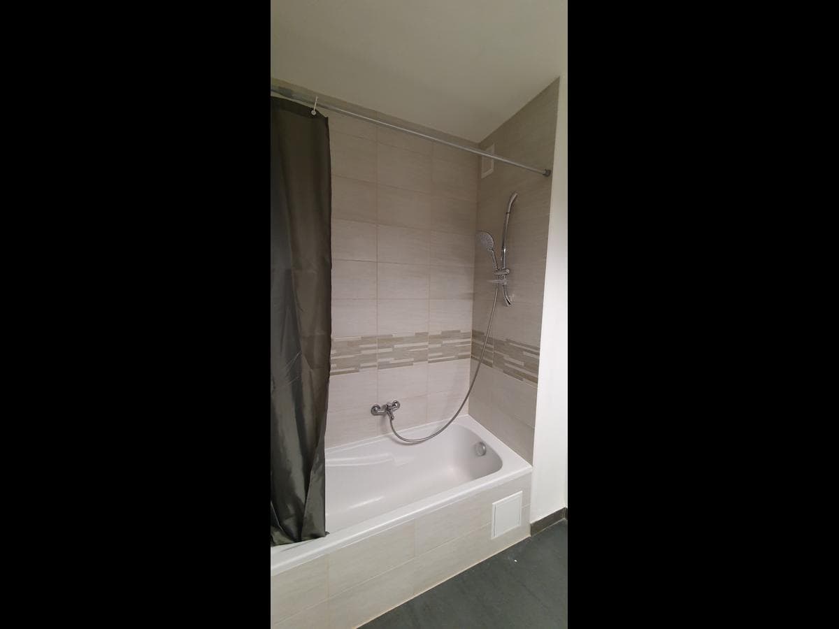 Appartement 4 pièces de 97 m² — vignette 10
