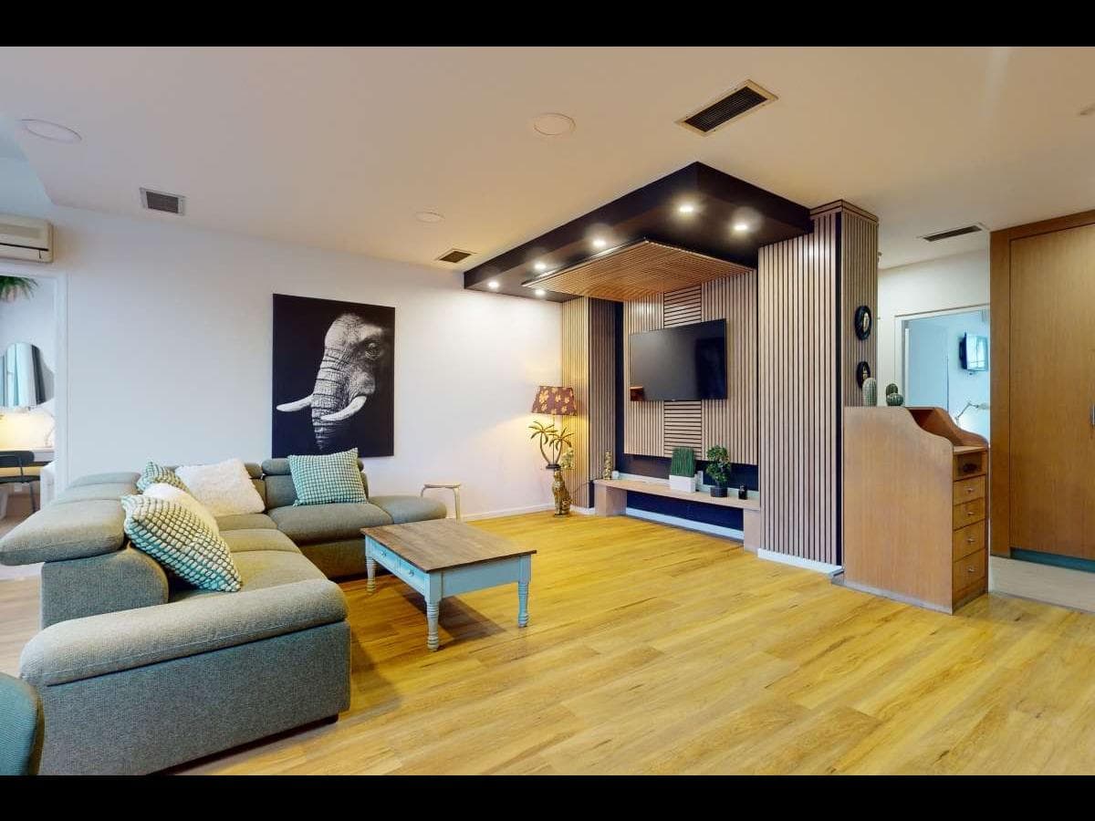 Appartement 9 pièces de 214 m² — photo 1