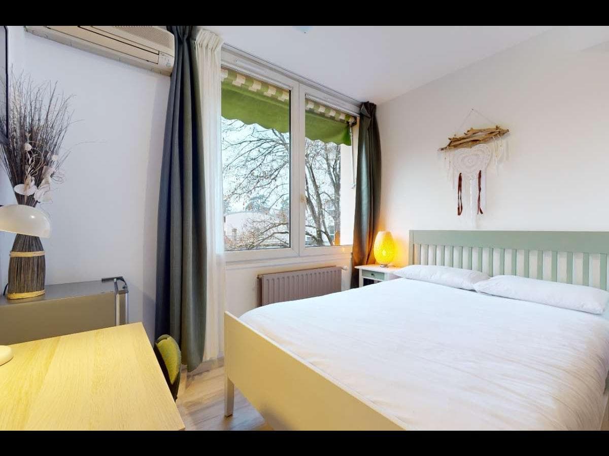 Appartement 9 pièces de 214 m² — vignette 7