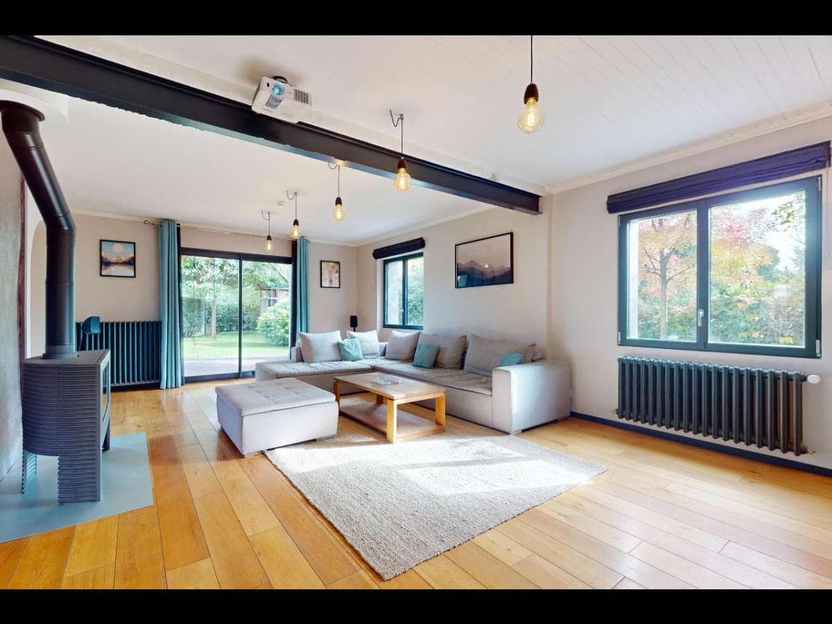 Maison 6 pièces de 208 m² — photo 1