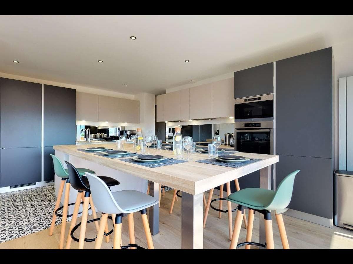 Appartement 8 pièces de 157 m² — vignette 3