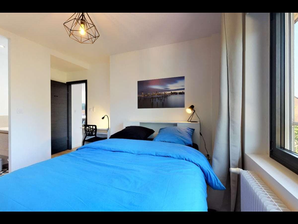 Appartement 8 pièces de 157 m² — vignette 7