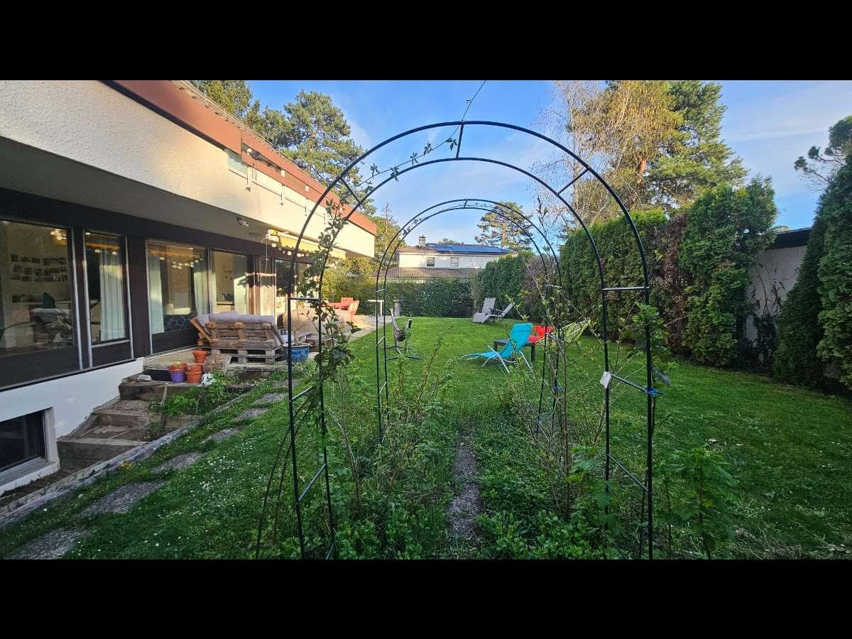 Villa 10 pièces de 260 m² — vignette 4