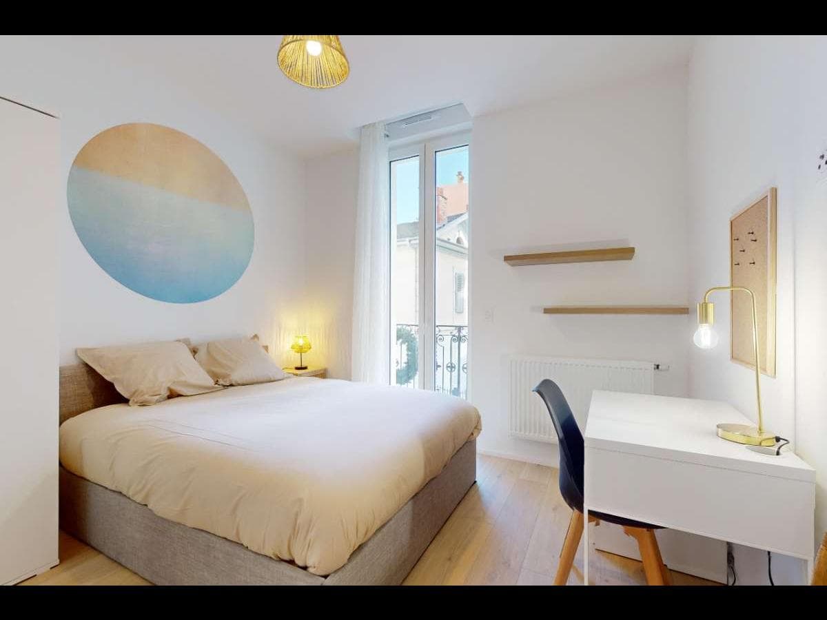 Appartement 5 pièces de 85 m² — vignette 12