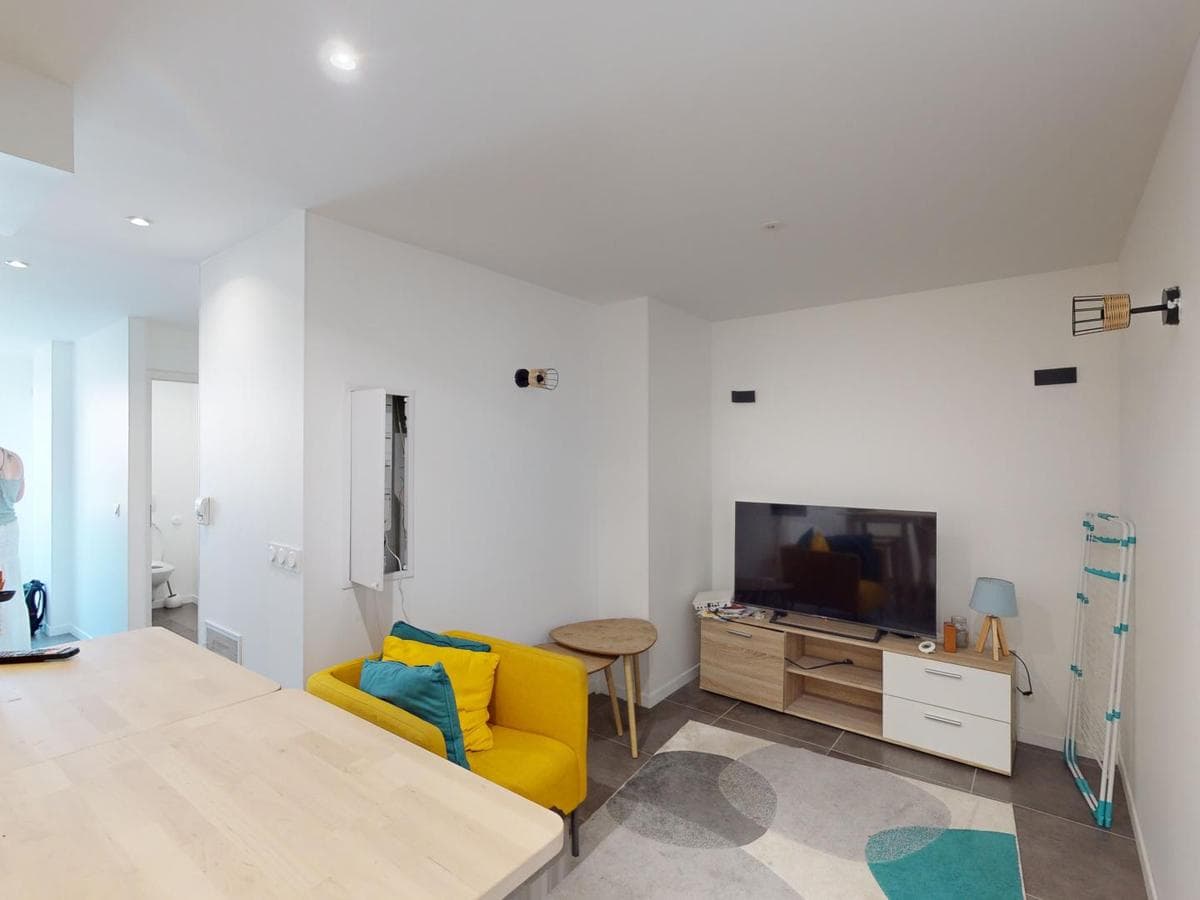 Appartement 4 pièces de 79 m² — vignette 2