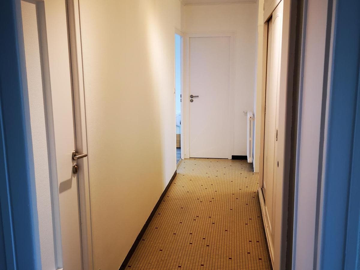 Appartement 5 pièces de 100 m² — vignette 2