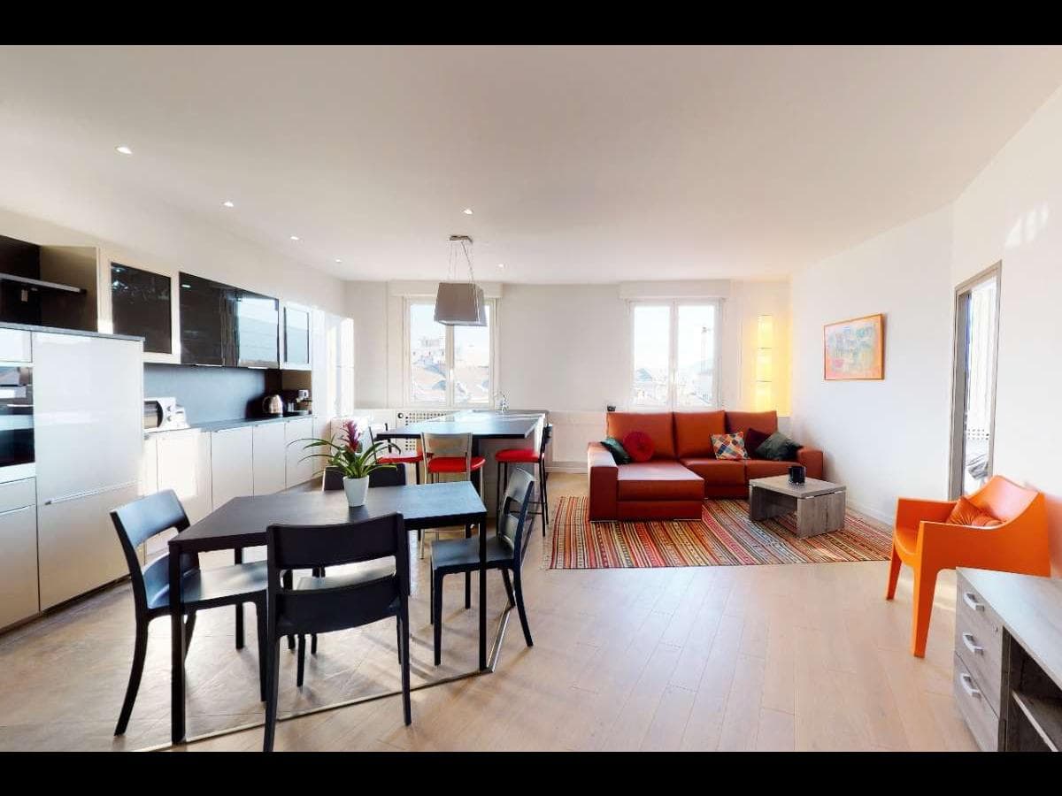 Appartement 5 pièces de 135 m² — photo 1