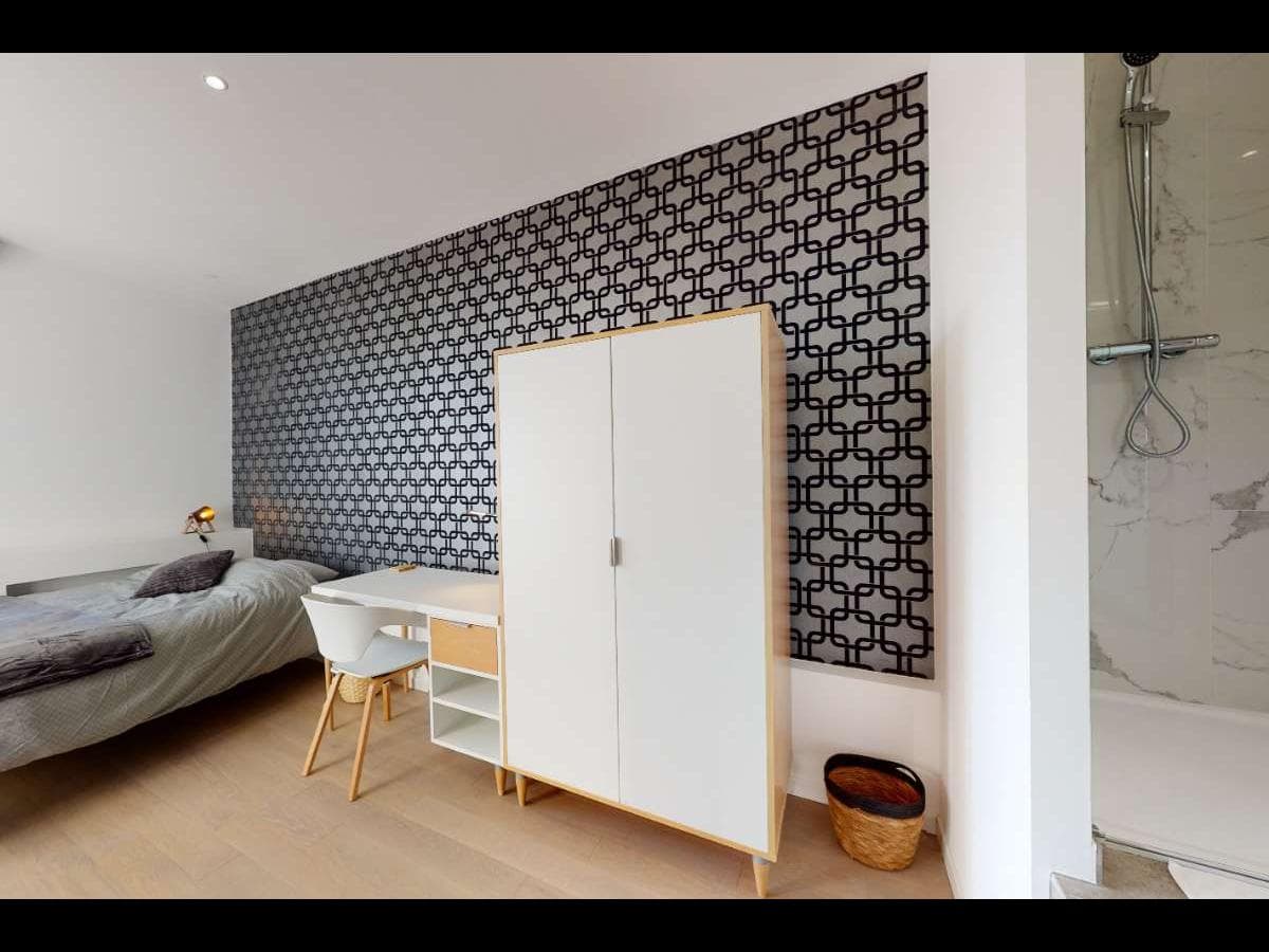 Appartement 5 pièces de 135 m² — vignette 9