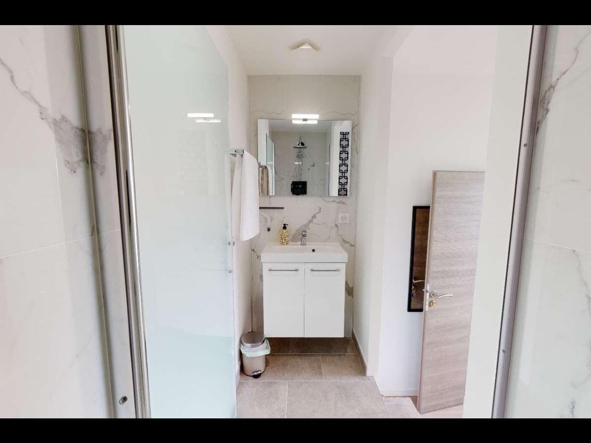 Appartement 5 pièces de 135 m² — vignette 10