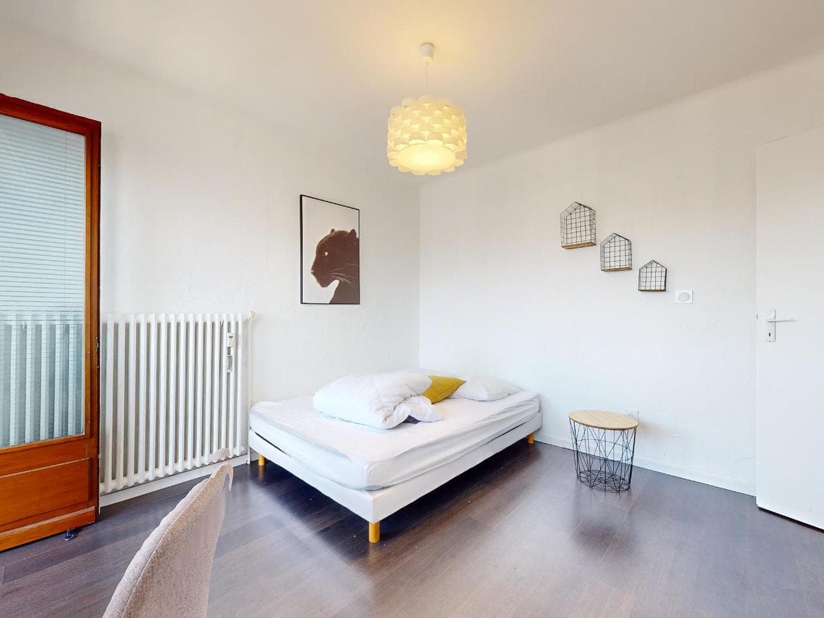 Appartement 5 pièces de 87 m² — vignette 5