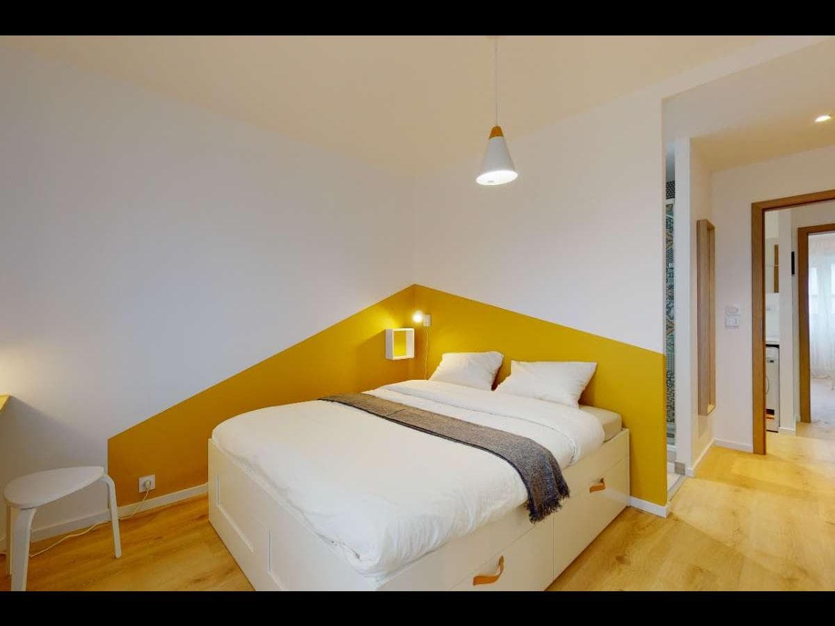 Appartement 5 pièces de 100 m² — vignette 10