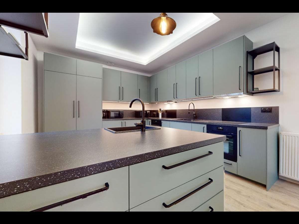 Maison 10 pièces de 282 m² — vignette 2