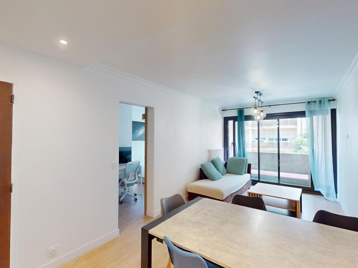 Appartement 6 pièces de 109 m² — vignette 11