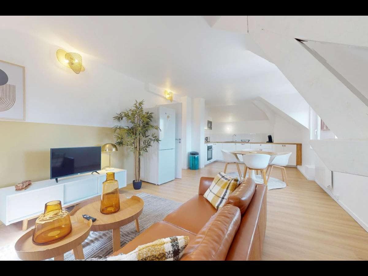 Appartement 5 pièces de 115 m² — vignette 2