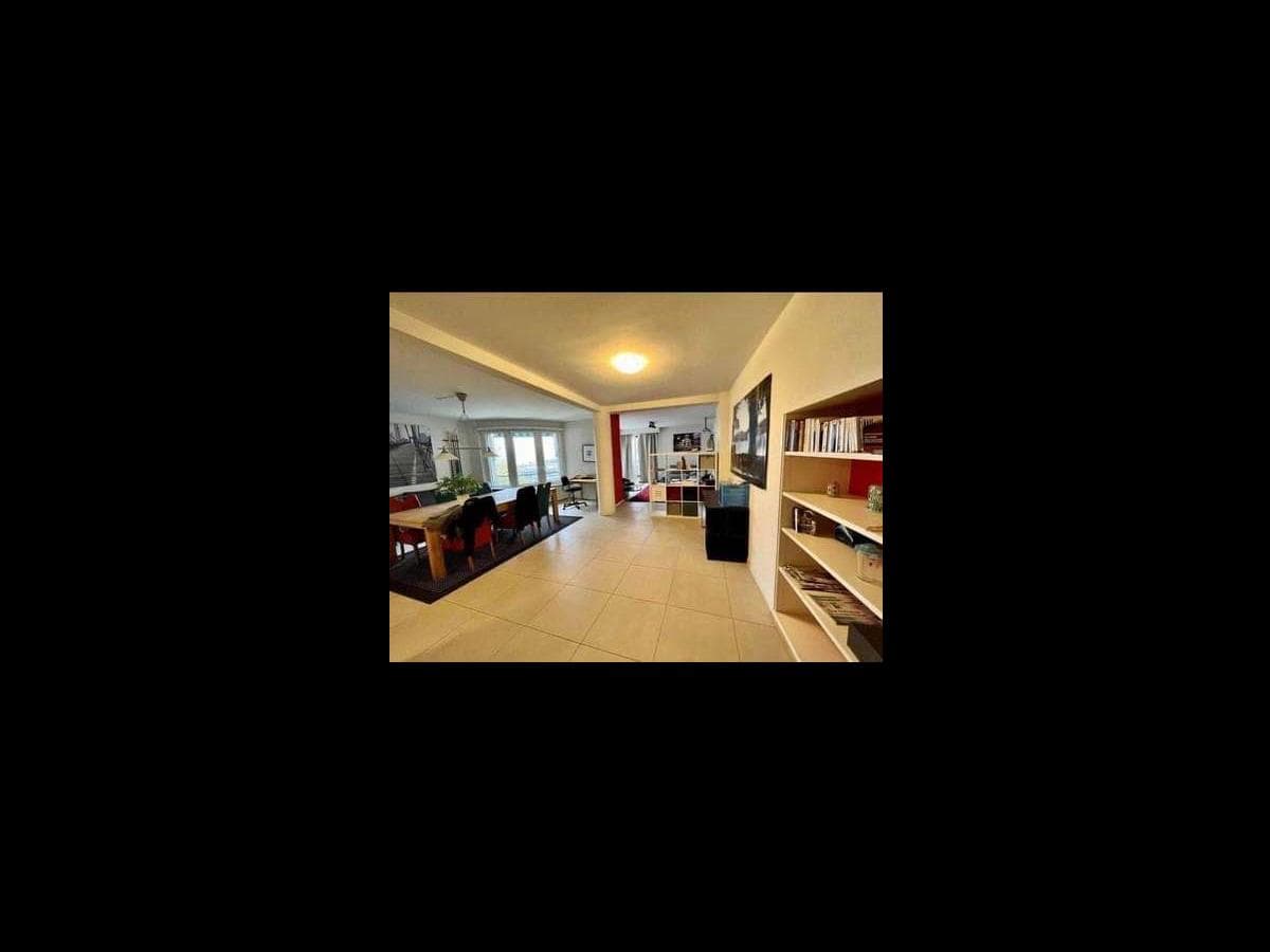 Immeuble 5 pièces de 160 m² — vignette 4