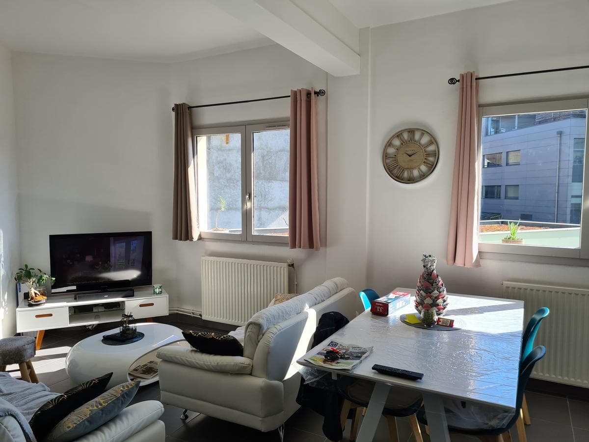 Appartement 4 pièces de 99 m² — vignette 2