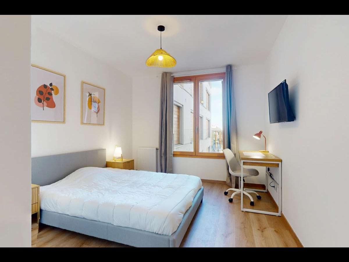 Appartement 5 pièces de 101 m² — vignette 11