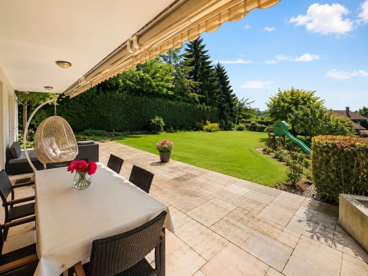 Villa 9 pièces de 600 m² — vignette 2