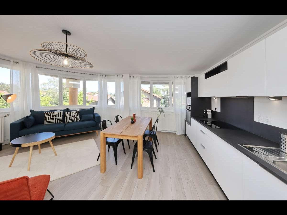 Appartement 4 pièces de 77 m² — vignette 4