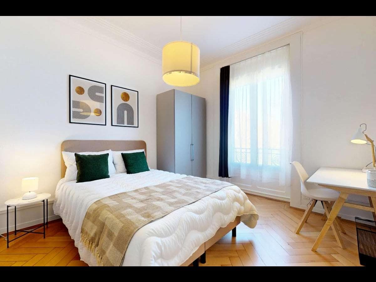Appartement 7 pièces de 180 m² — vignette 6