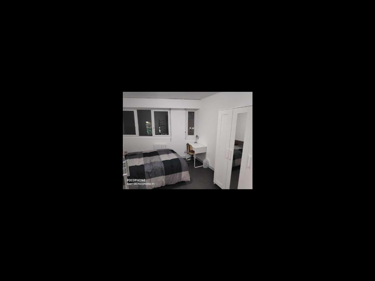 Appartement 4 pièces de 81 m² — vignette 4