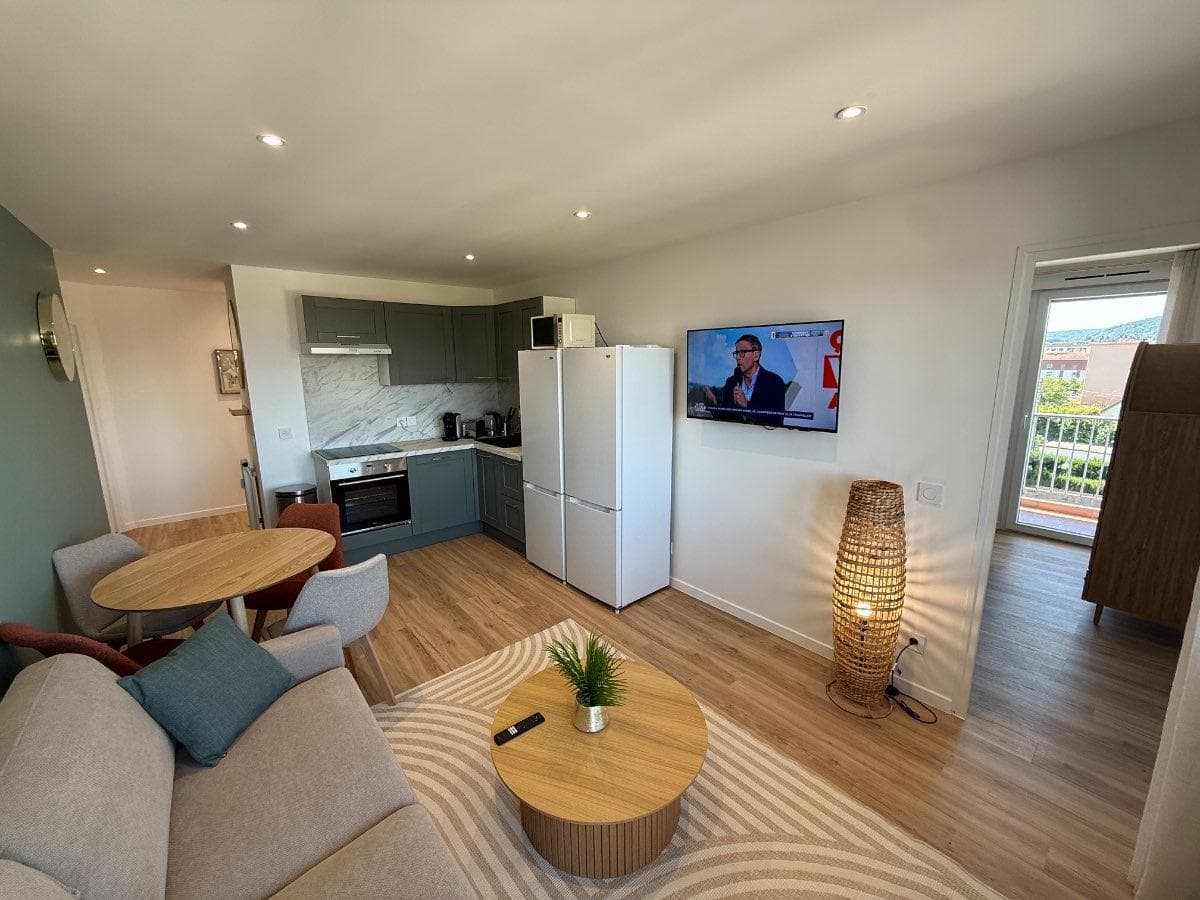 Appartement 5 pièces de 85 m² — photo 1