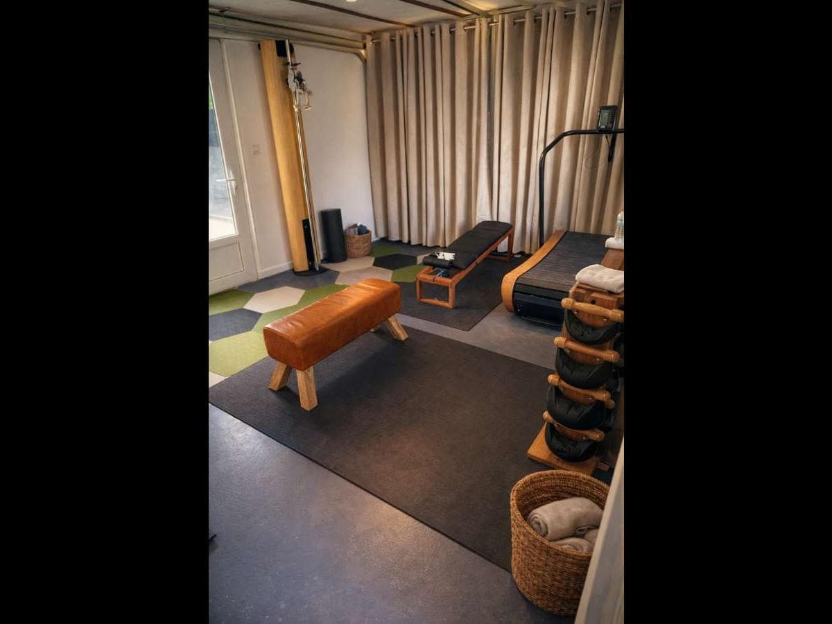 Villa 10 pièces de 340 m² — vignette 2