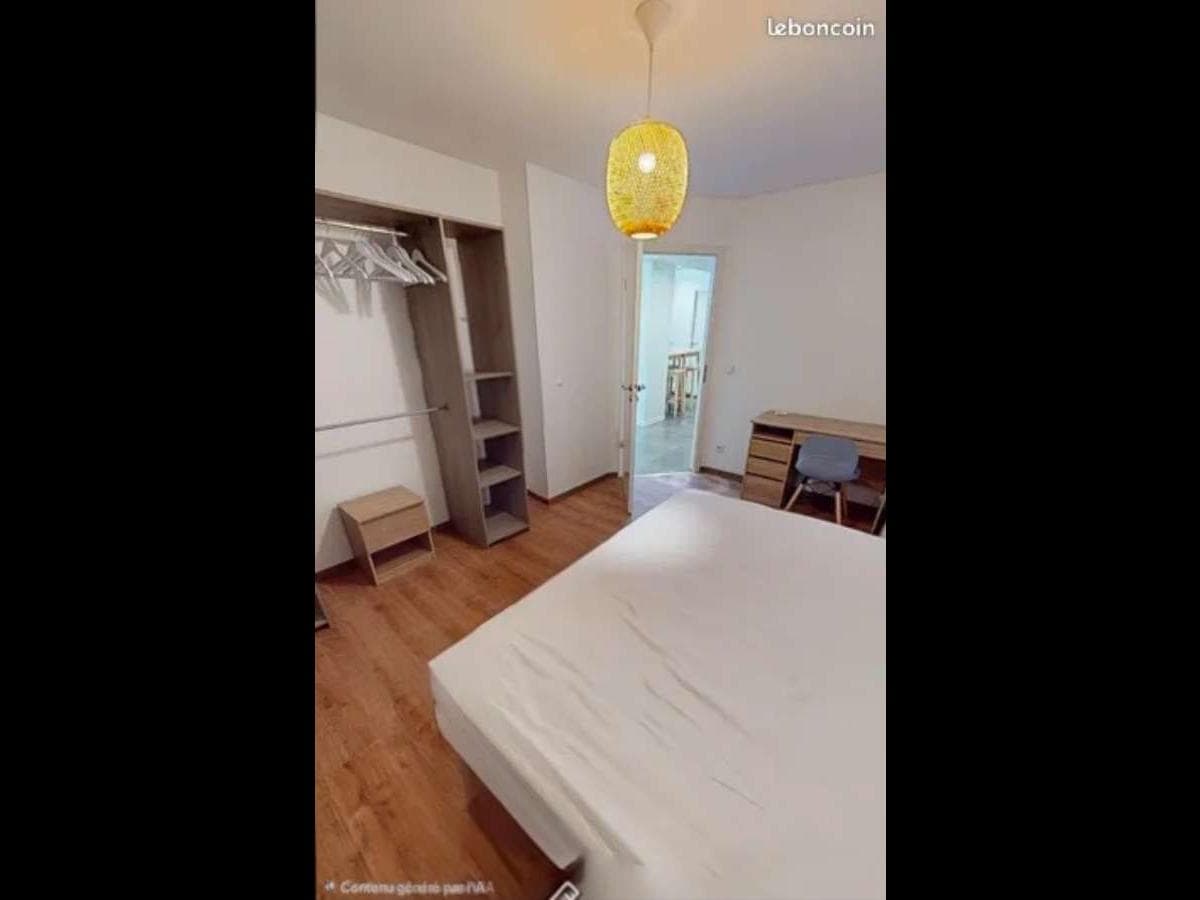 Appartement 4 pièces de 80 m² — vignette 2