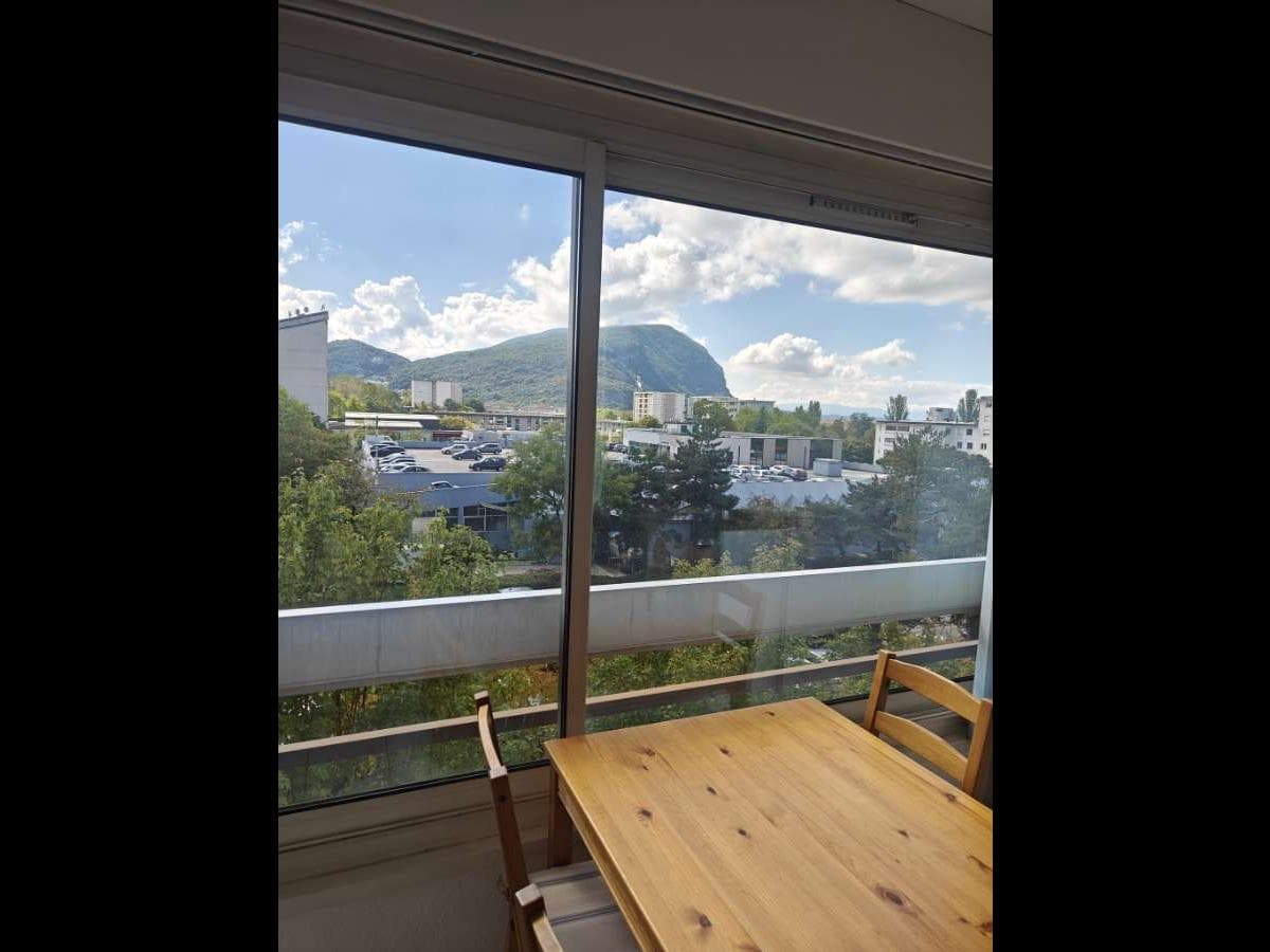 Appartement 5 pièces de 84 m² — photo 1