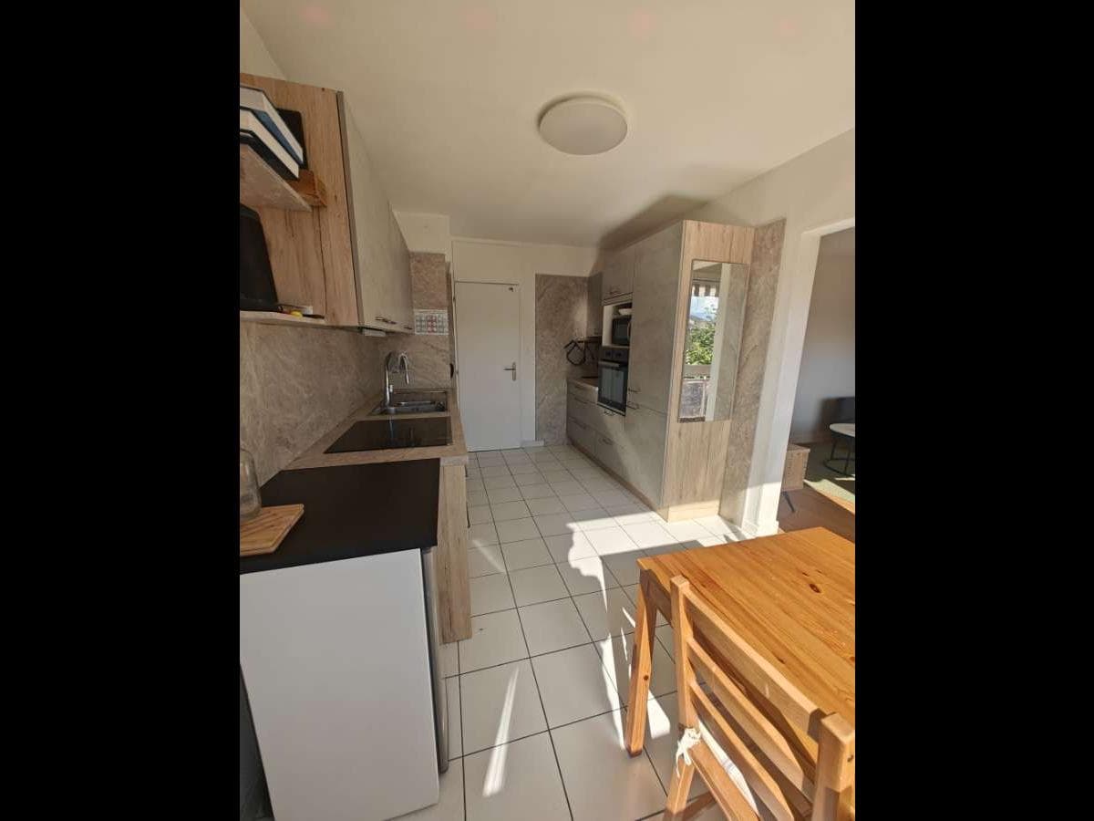 Appartement 5 pièces de 84 m² — vignette 3