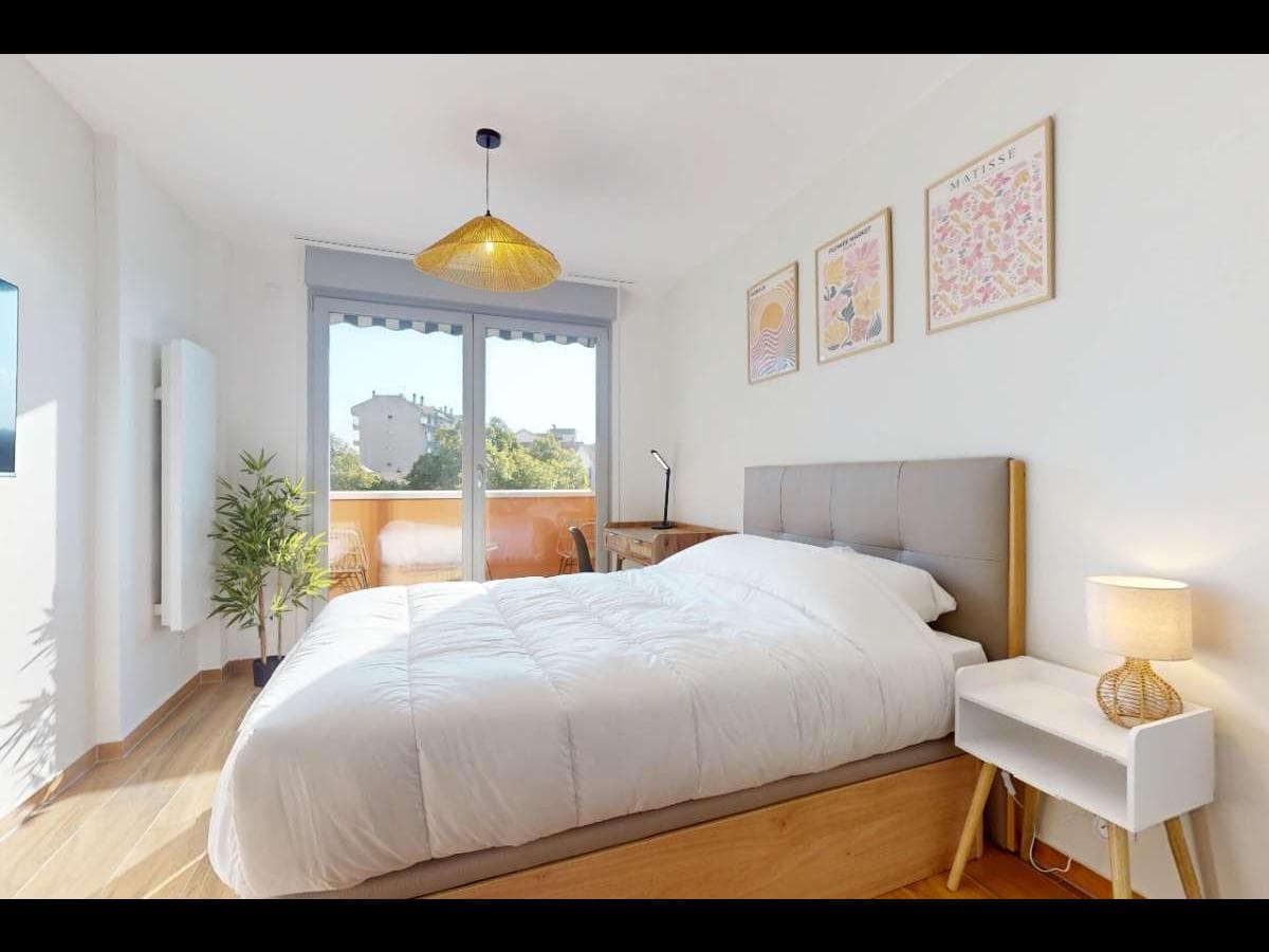 Appartement 5 pièces de 105 m² — vignette 12