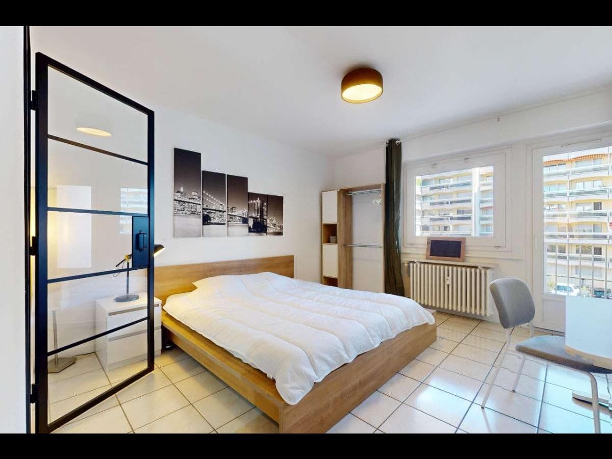 Appartement 4 pièces de 74 m² — vignette 10