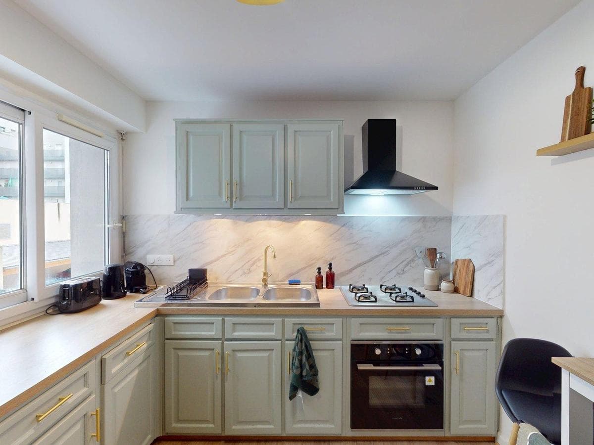 Appartement 1 pièce de 65 m² — vignette 2