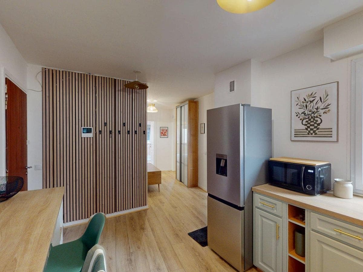 Appartement 1 pièce de 65 m² — vignette 7