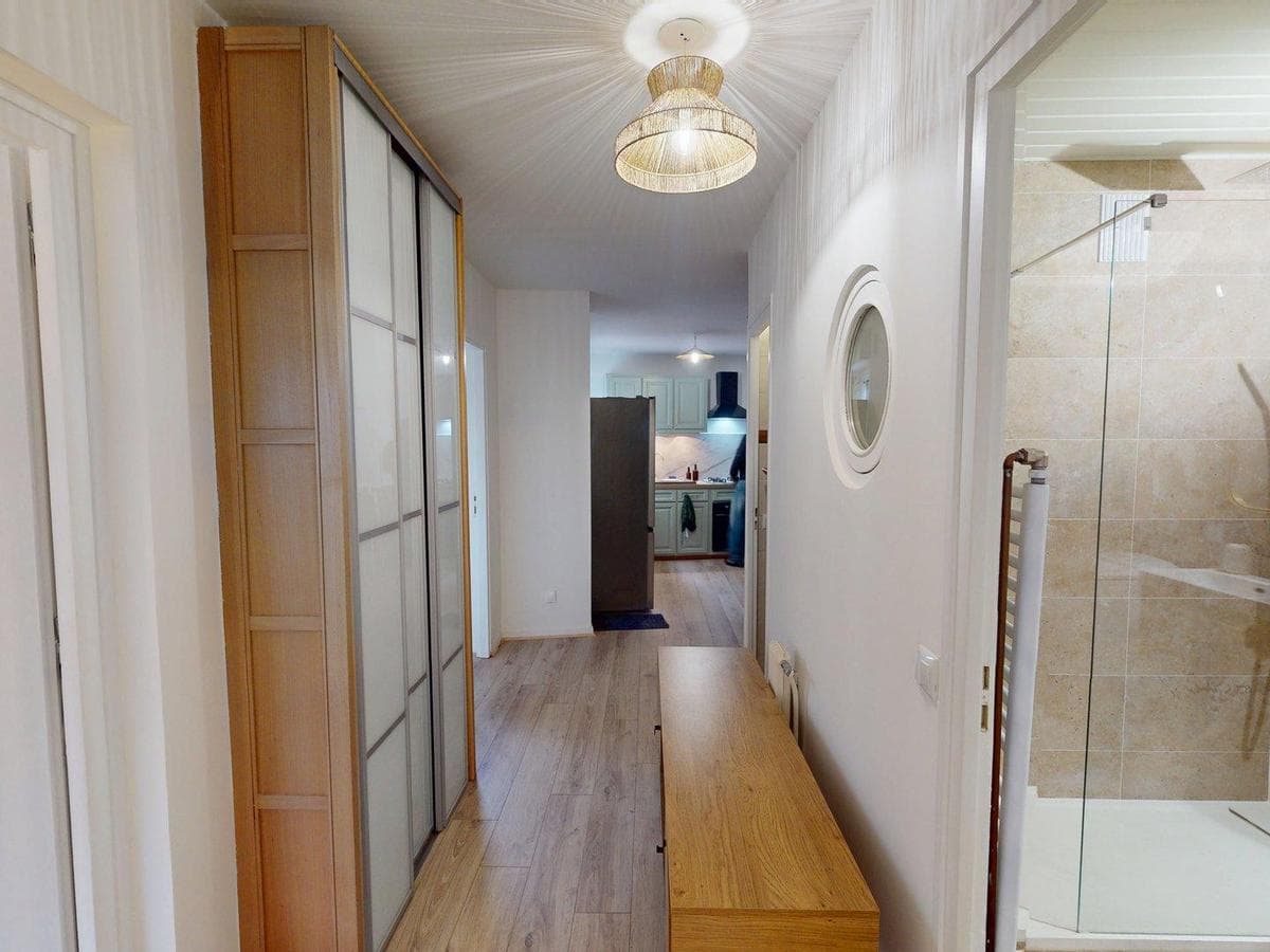 Appartement 1 pièce de 65 m² — vignette 10