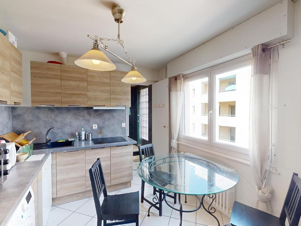 Appartement 5 pièces de 84 m² — photo 1