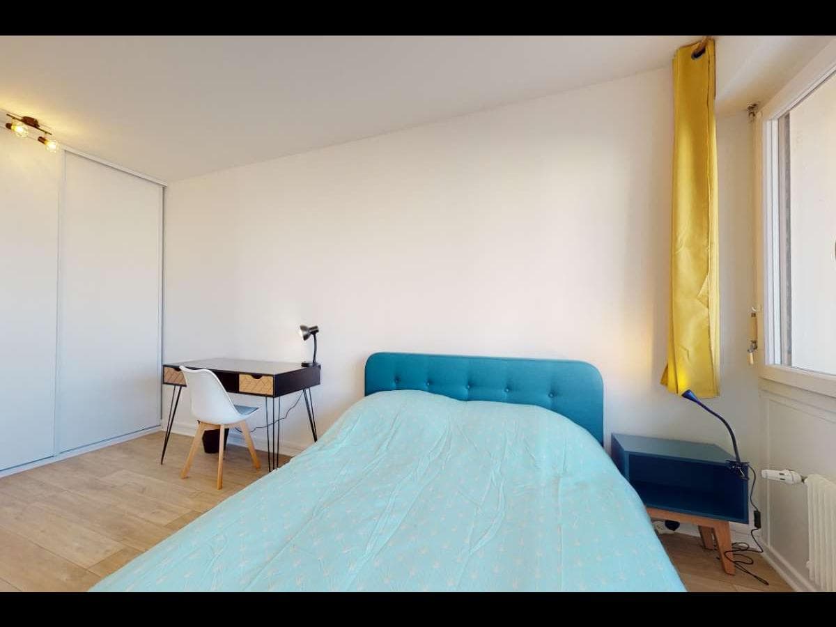 Appartement 4 pièces de 100 m² — vignette 11