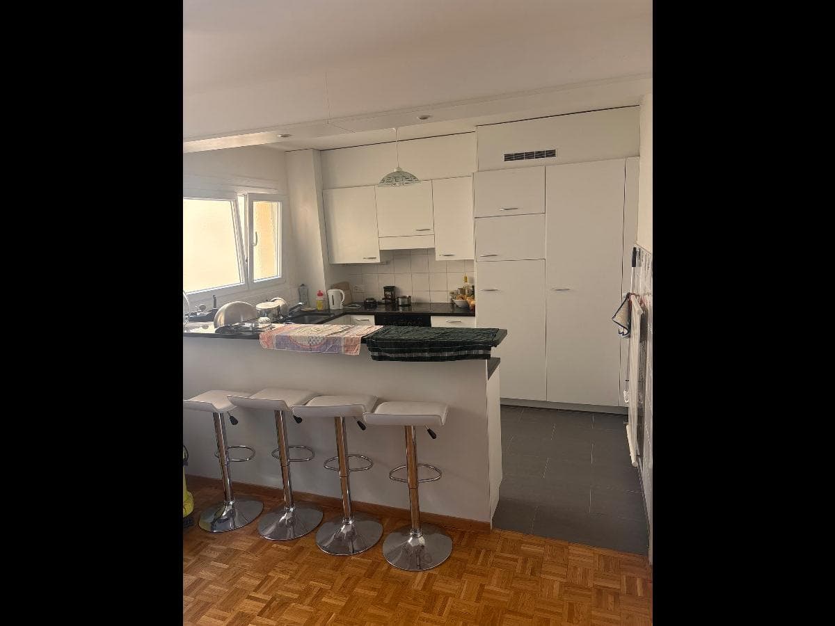 Appartement 4 pièces de 90 m² — vignette 2